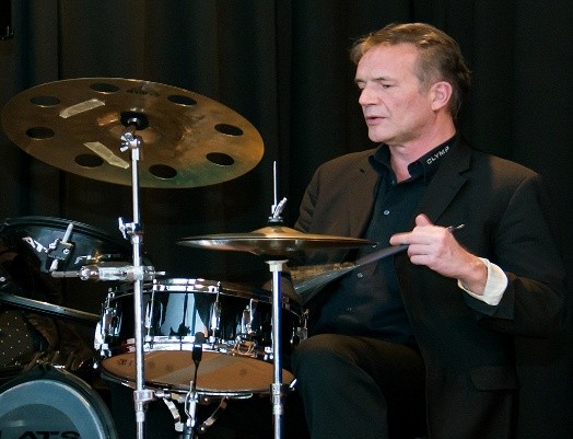 Schlagzeuger bei einem Jazzkonzert