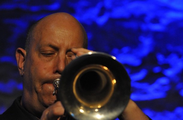 Trompeter bei einem Konzert der Jazz Initiative Stuttgart